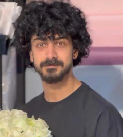 سینا حق‌شناس