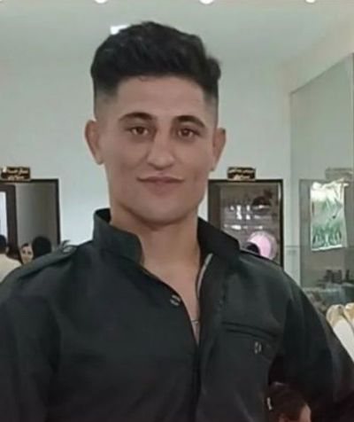 حسین  اکبری